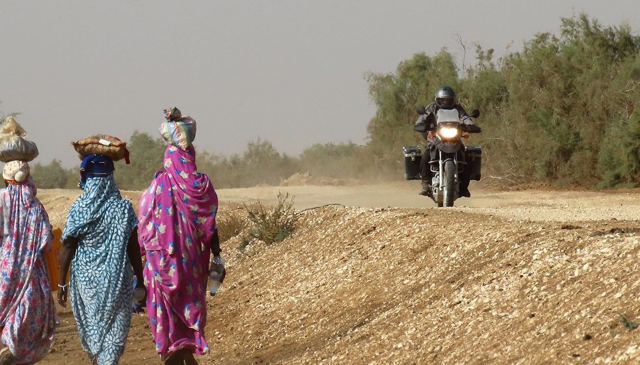 viajar en moto a dakar
