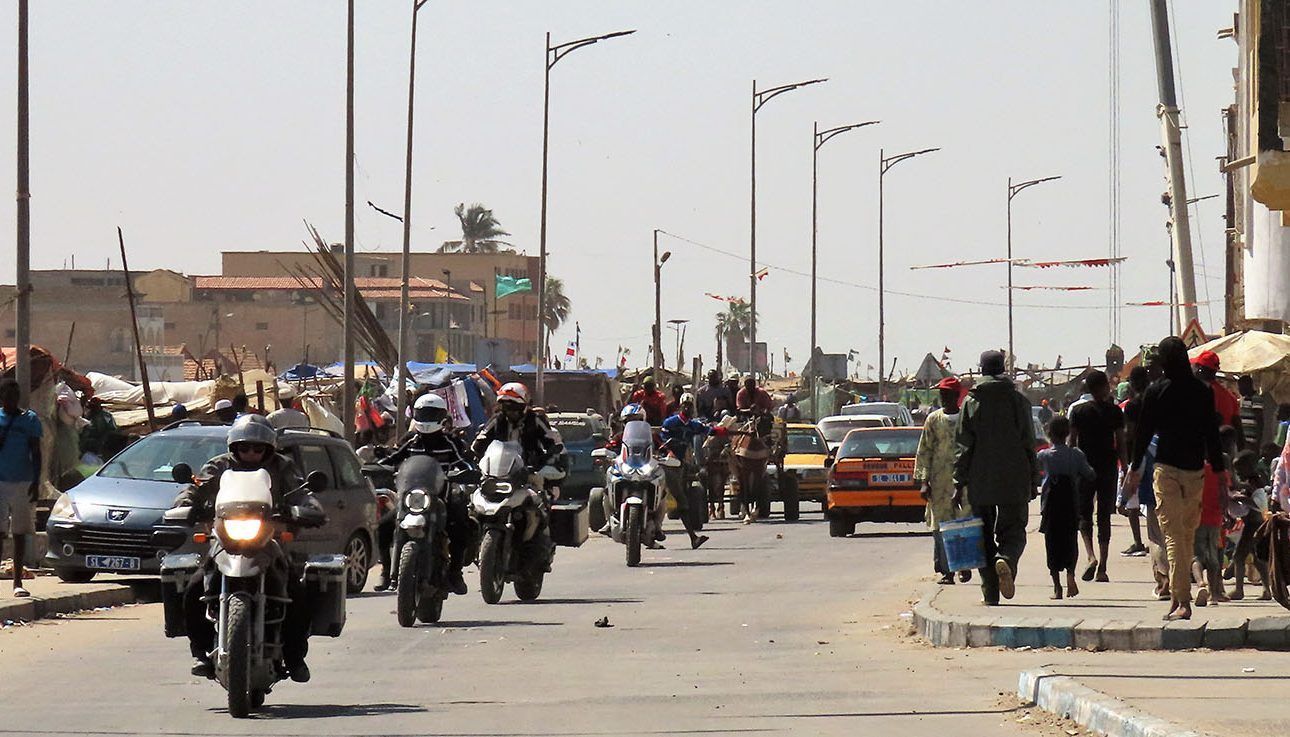 viajar en moto a dakar